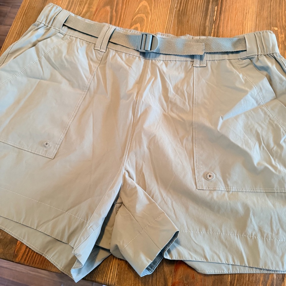 The Great Outdoorsman Light Green Belted Shorts